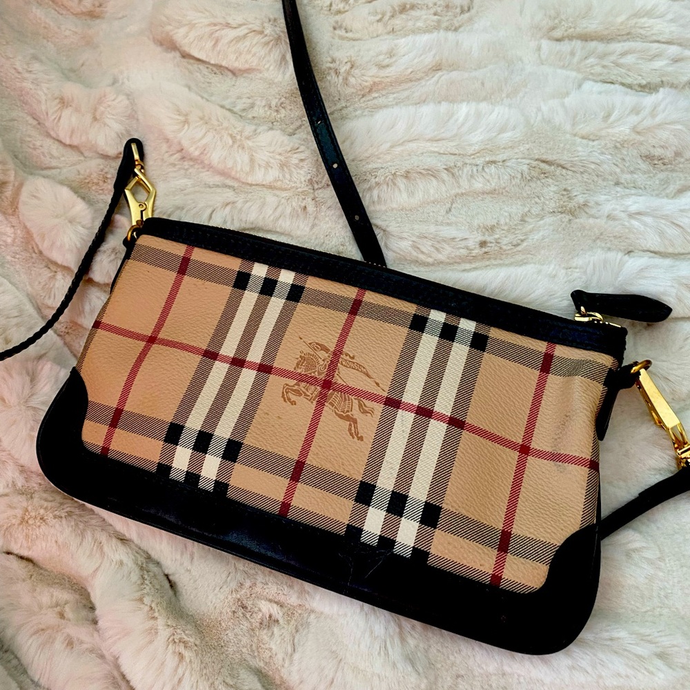 Burberry Beige Nova Check Crossbody Bag with Black Trim - Picture 3 of 8